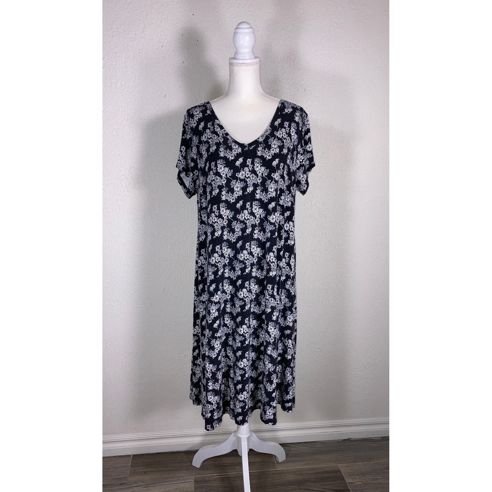 Cynthia Rowley Woman Black White Floral V-Neck Short Sleeve Midi Dress 1X‎
